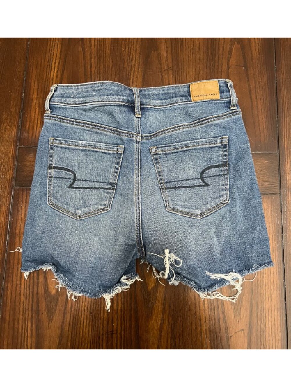 American Eagle Super Hi-Rise Shortie raw Hem Denim Jeans Cut Off Stretch 4 - Picture 2 of 8